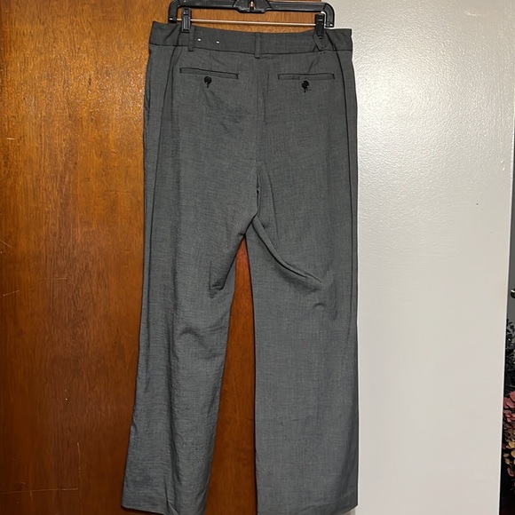 Gray dress pants - Picture 2 of 2